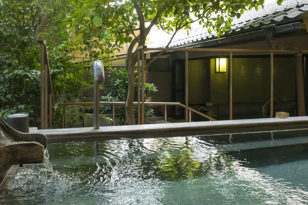 Tachibana Shikitei Hotell Kaga  Exteriör bild