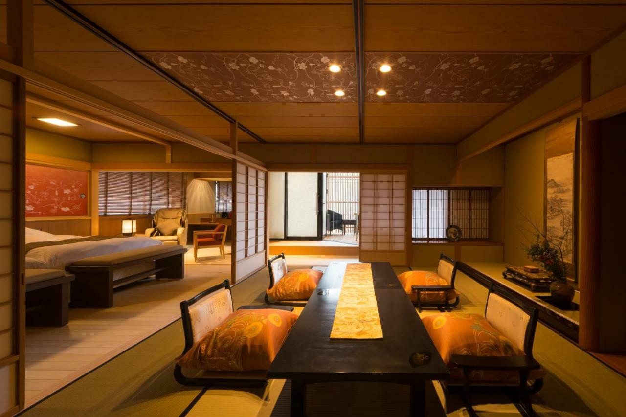 Tachibana Shikitei Hotell Kaga  Exteriör bild